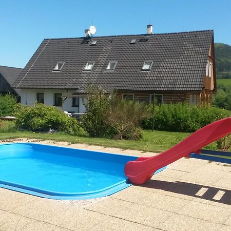 Apartman V Chaloupce Na Vrsku Bernsdorf Kültér fotó